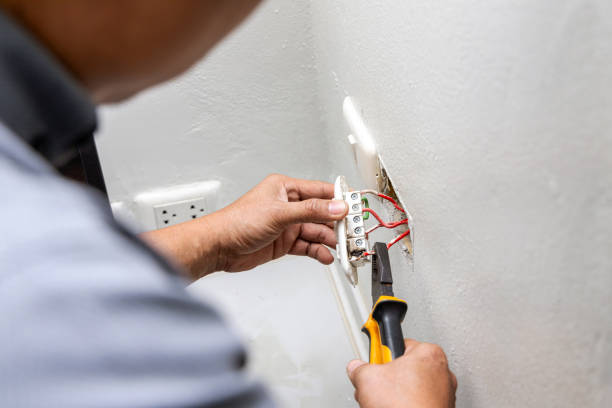 Best Electrical Installation Contractor  in Higginsville, MO